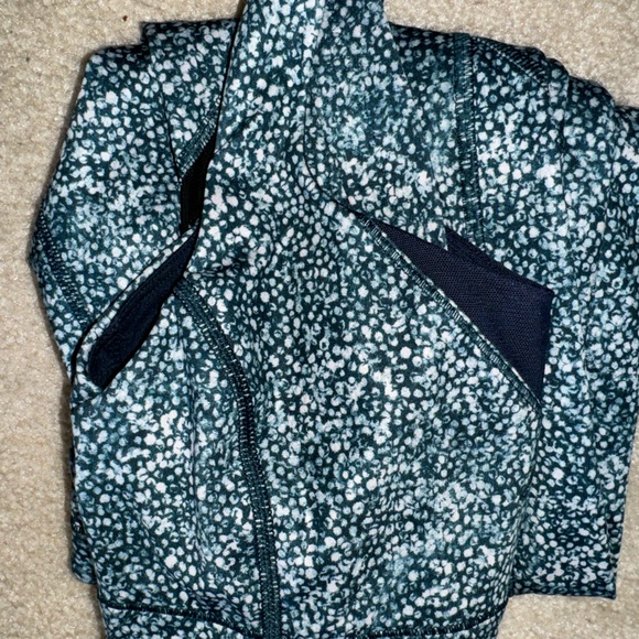 lululemon Inspire Tight II Full-On Luxtreme Pebble Print Size 6 - Picture 8 of 8